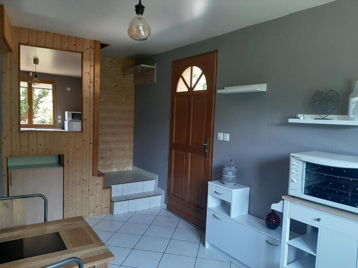 Charmant Appartement 2-4 Personnes Entre Annecy Et Aravis Thones Exterior photo